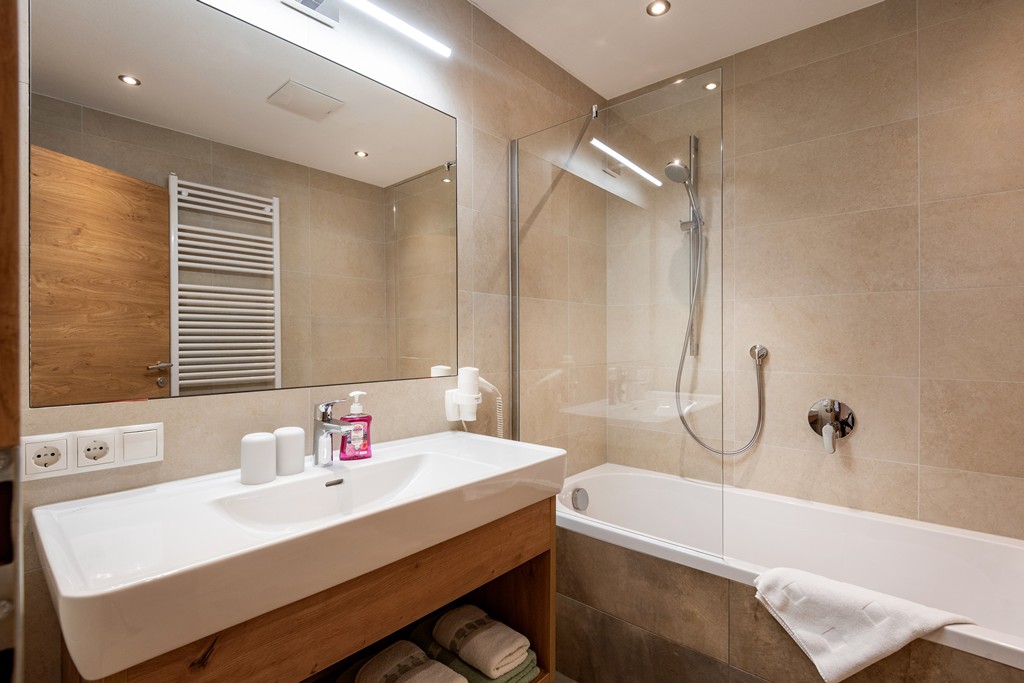 Badezimmer Apartment 2